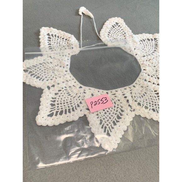 Vintage Handmade Crochet Lace Collar - Picture 15 of 15